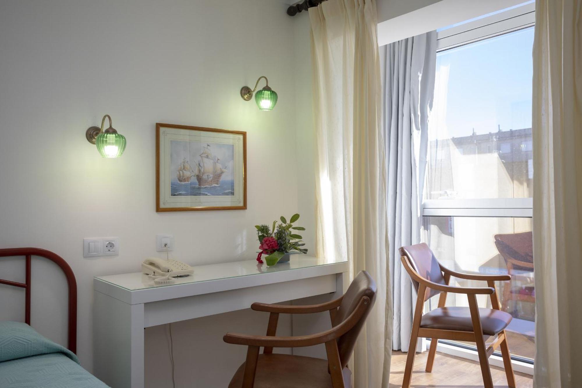 טאפיה דה קסרייגו Hotel La Ruta מראה חיצוני תמונה