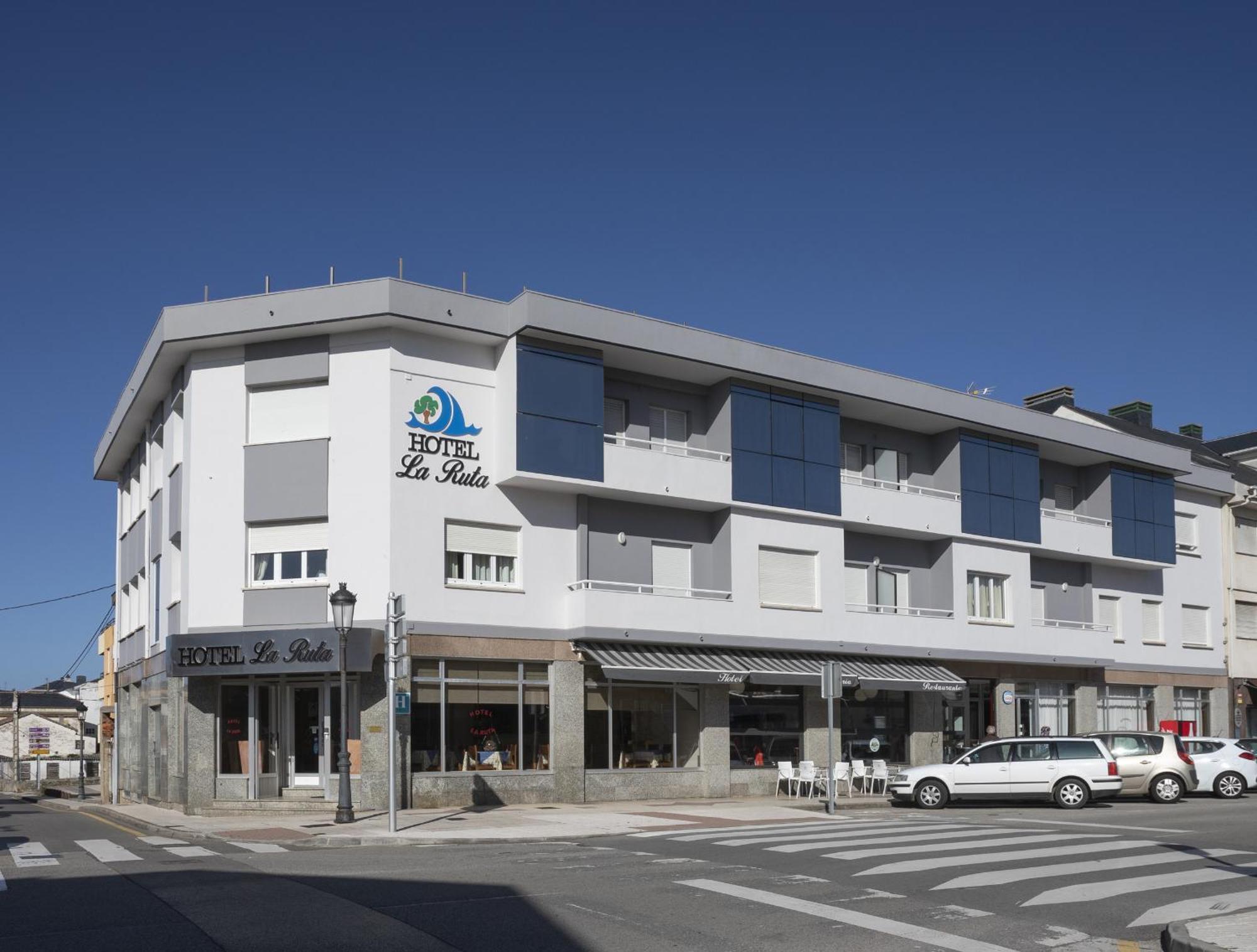 טאפיה דה קסרייגו Hotel La Ruta מראה חיצוני תמונה