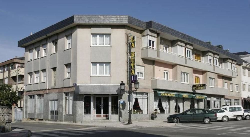 טאפיה דה קסרייגו Hotel La Ruta מראה חיצוני תמונה